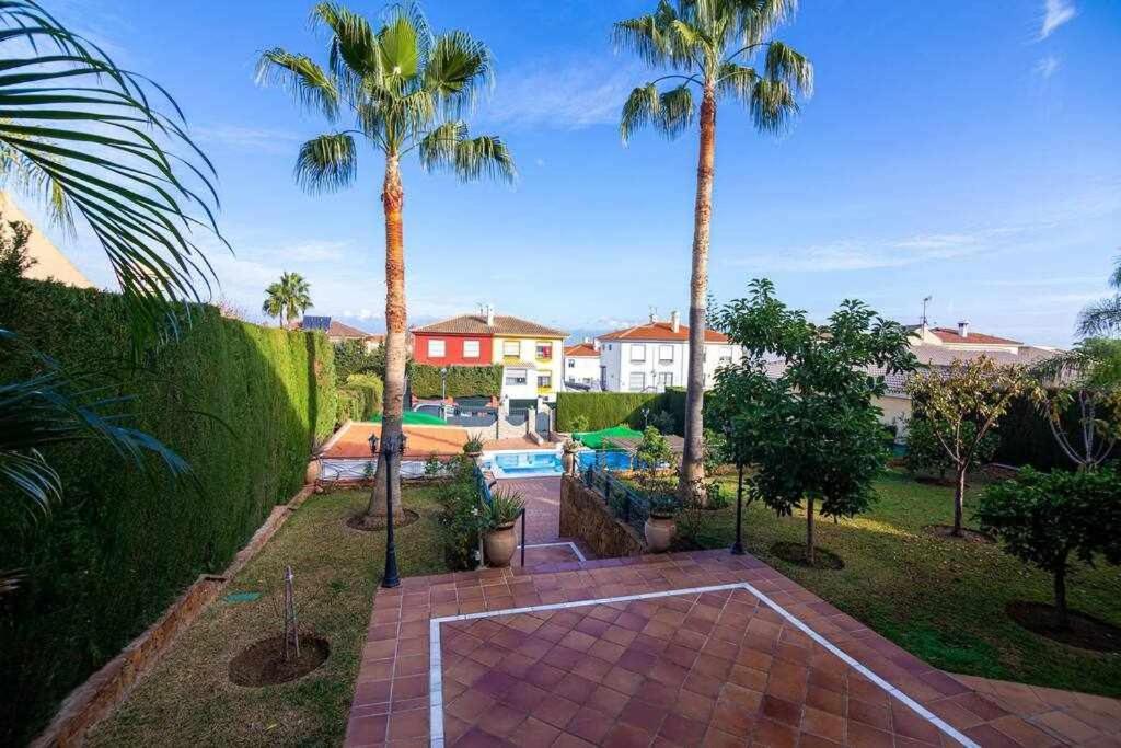 Lujosa Villa En Alhaurin De La Torre 7 Dormitorios Buitenkant foto
