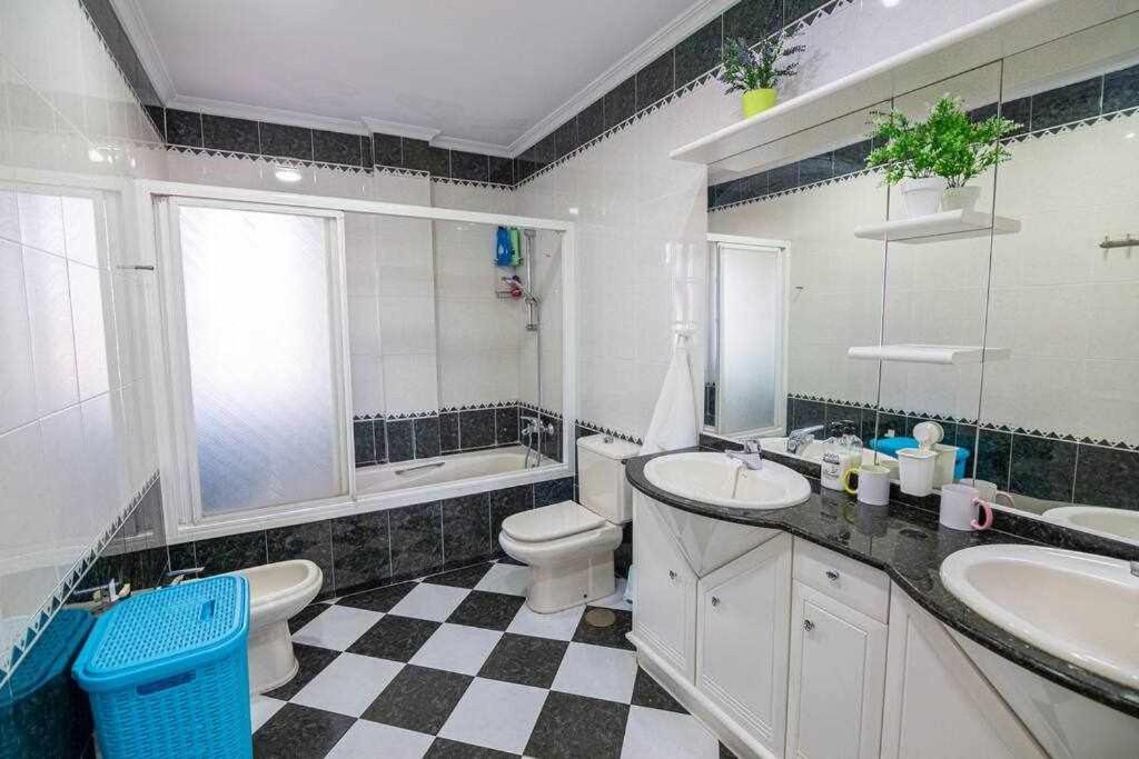 Lujosa Villa En Alhaurin De La Torre 7 Dormitorios Buitenkant foto